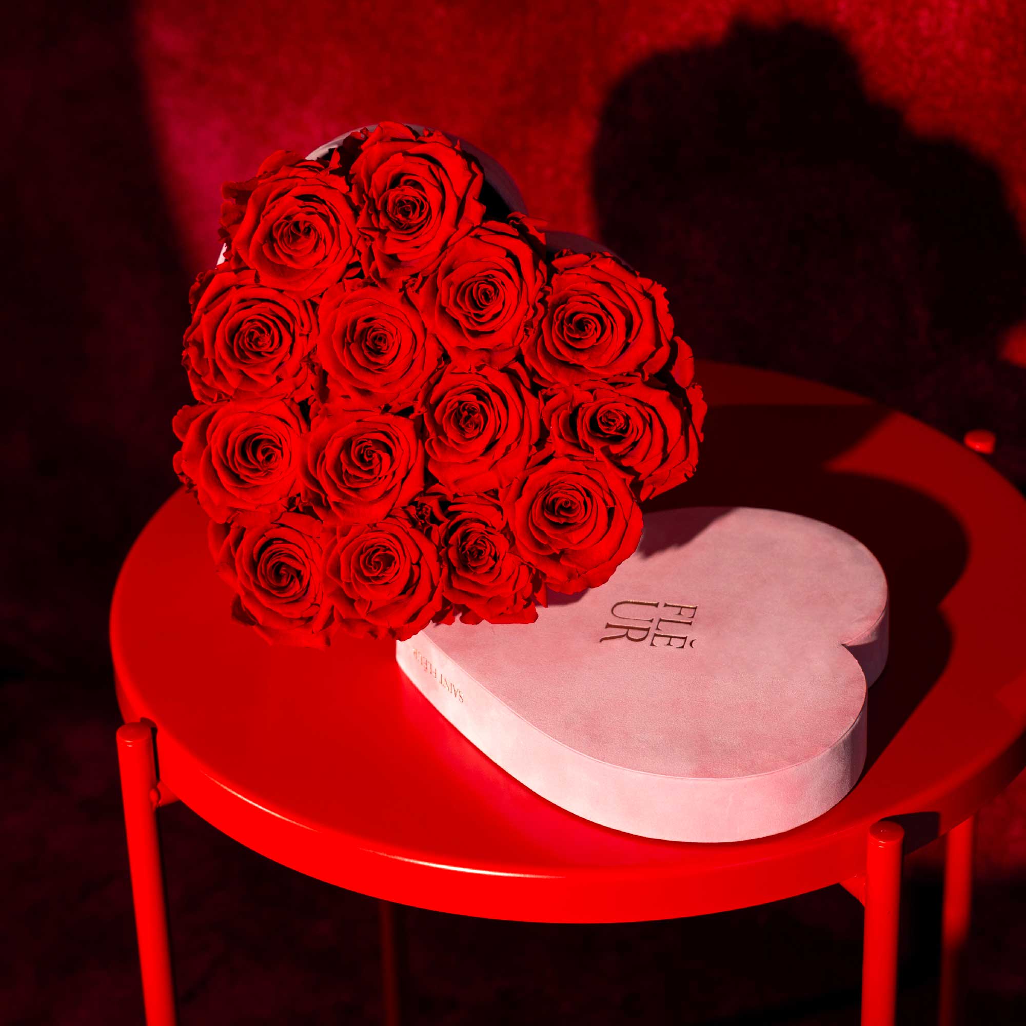 Romantic Roses - Classic Heart